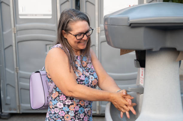 Best Porta potty rental near me  in Ellwood City, PA